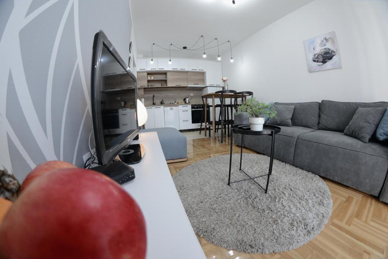 Apartment Dobraya Grey 诺威萨 外观 照片