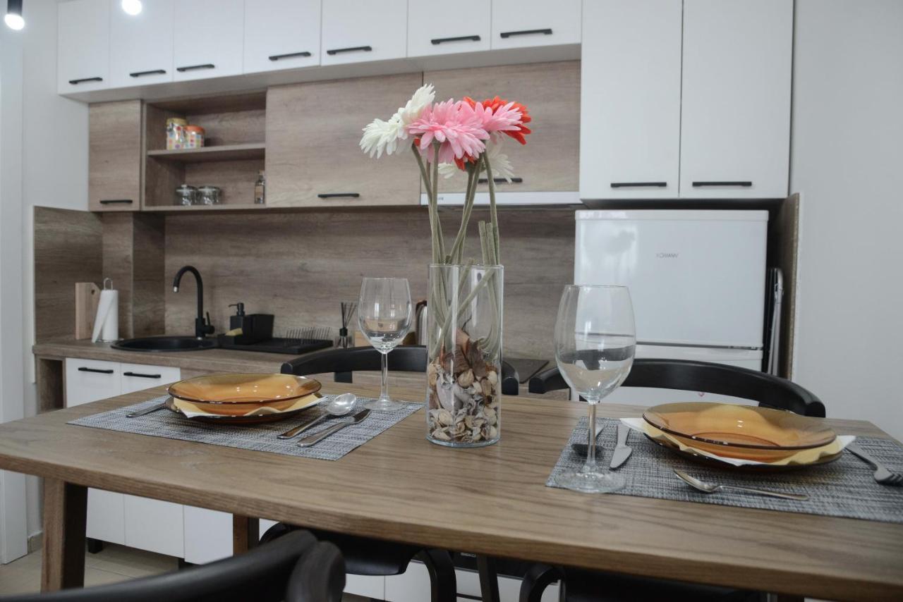 Apartment Dobraya Grey 诺威萨 外观 照片